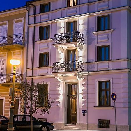 Apartments Villa Castello Crikvenica Zewnętrze zdjęcie