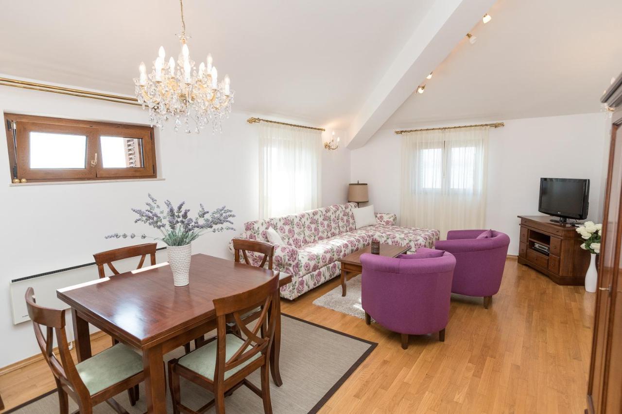 Apartments Villa Castello Crikvenica Zewnętrze zdjęcie